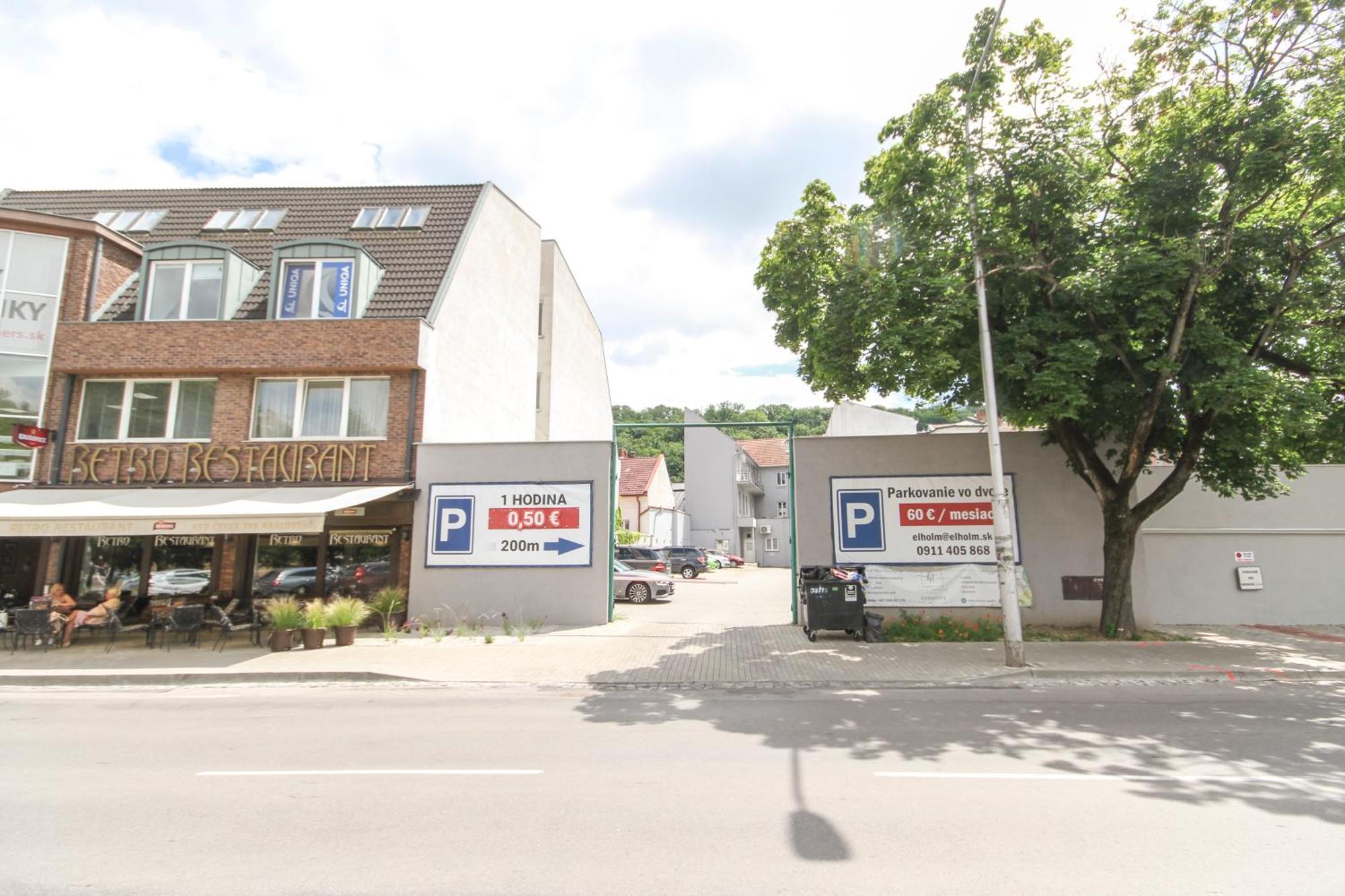 Apartman Vita Deluxe Trencin Exterior photo