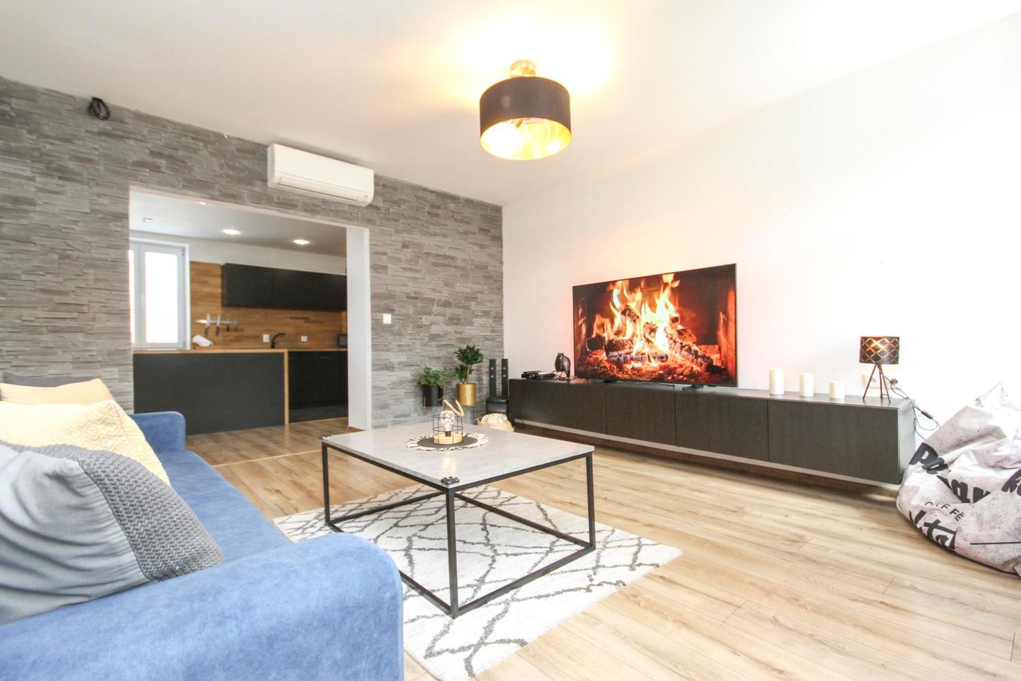 Apartman Vita Deluxe Trencin Exterior photo