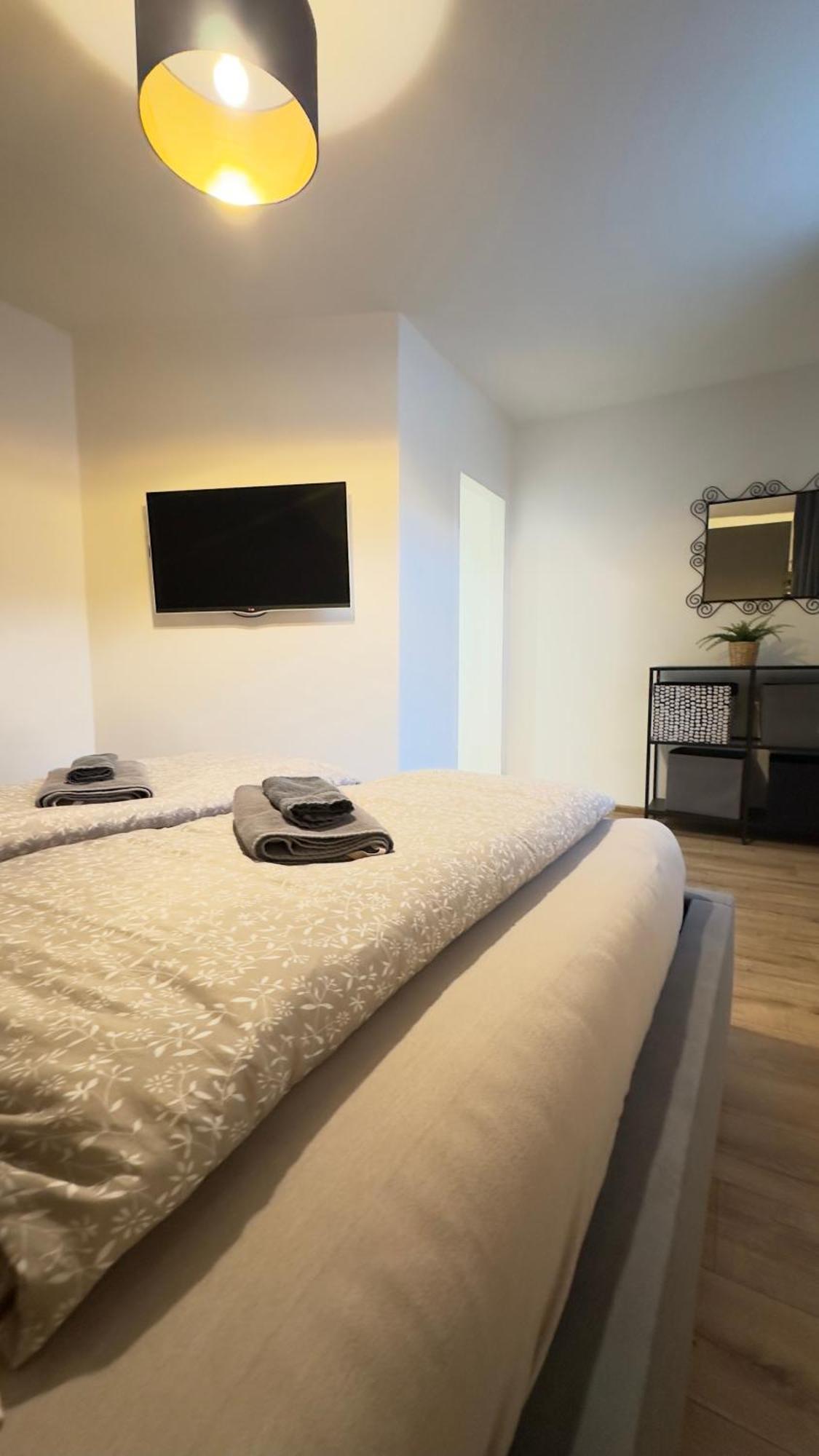 Apartman Vita Deluxe Trencin Exterior photo